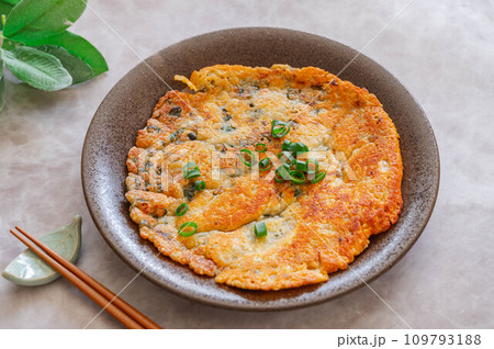 豆腐で作るチーズチヂミ 豆腐で作るチーズチヂミ 109793188