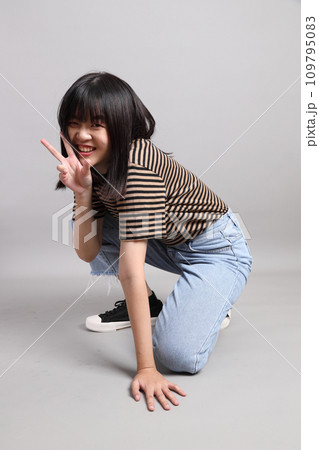 Cute Asian Woman 109795083
