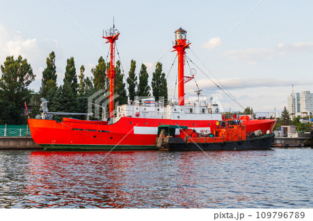 Red lightvessel is docked in Kaliningrad 109796789