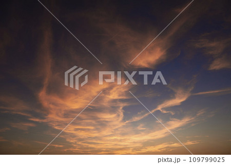 A blue sky full of white clouds 109799025