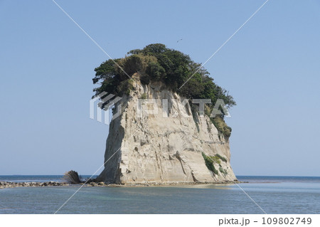 見附島　2023年5月 109802749