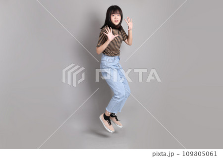 Cute Asian Woman 109805061