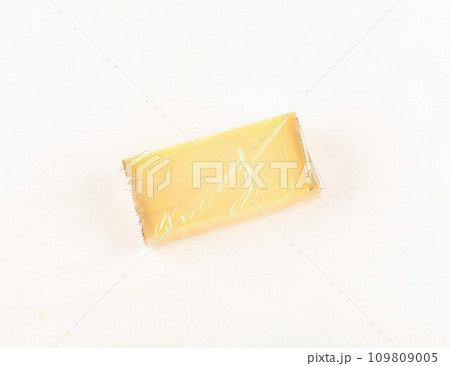 コンテチーズのスライス コンテチーズのスライス 109809005