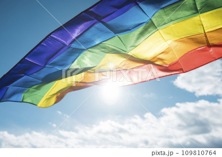 レインボープライドイメージ　LGBTQ 109810764