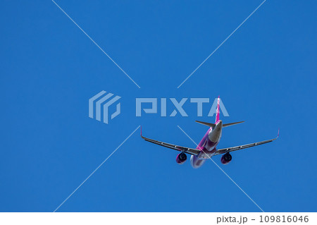 成田空港を離陸した旅客機・ピーチ航空・A320 109816046