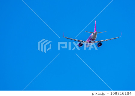 成田空港を離陸した旅客機・ピーチ航空・A320 成田空港を離陸した旅客機・ピーチ航空・A320 109816184