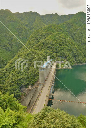 佐久間電力館からの佐久間ダム 109818805