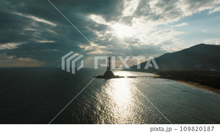 Goddess of mercy statue at seaside in nanshan temple, hainan island ,nanshan temple is a famous tourist destination in sanya,hainan province,china. 109820187