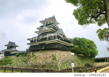 中津城（大分県・中津市） 109820285