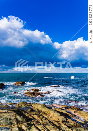 京都 丹後半島 海岸風景 京都 丹後半島 海岸風景 109828773