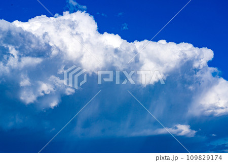 雲　イメージ　 109829174