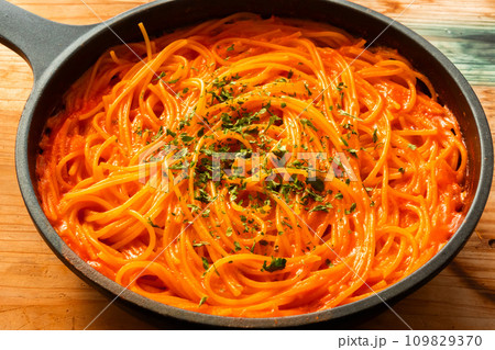 暗殺者のパスタ　Assassin's pasta is all the rage in Italy 109829370