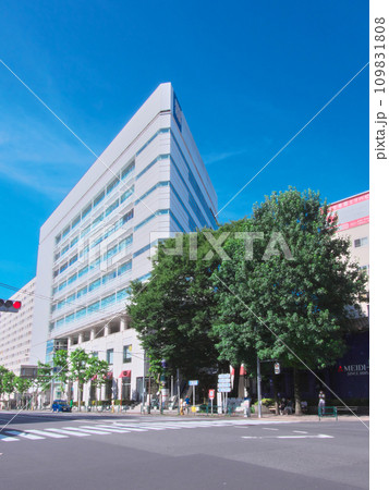 【東京都渋谷区】夏の広尾 - 広尾橋交差点(2023年7月) 【東京都渋谷区】夏の広尾 - 広尾橋交差点(2023年7月) 109831808