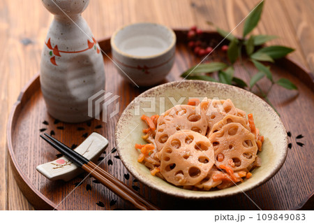 家庭料理 蓮根きんぴら 109849083