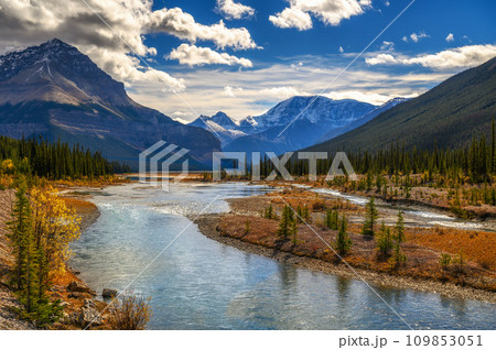 Scenic view of a river along Icefields Parkway in Banff National Park, Canada Scenic view of a river along Icefields Parkway in Banff National Park, Canada 109853051
