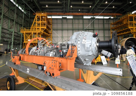 T56-A-15 ターボプロップエンジン (C-130Hエンジン) T56-A-15 ターボプロップエンジン (C-130Hエンジン) 109856188