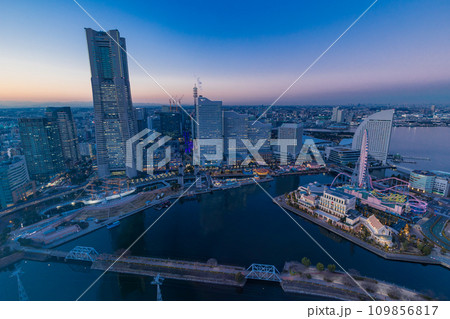 (神奈川県)横浜みなとみらい トワイライト (神奈川県)横浜みなとみらい トワイライト 109856817