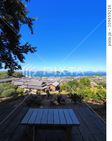 見立里山テラス・見立展望台【香川県仲多度郡多度津町】4 109859216