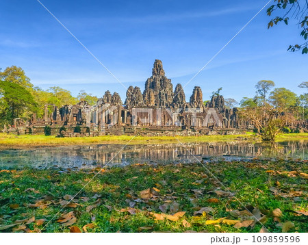Bayon temple at Angkor Thom, Siem Reap, Cambodia 109859596