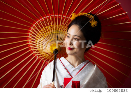 白無垢の花嫁 109862888