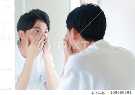男性　スキンケア　洗顔 109869691