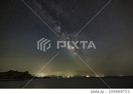 瀬戸内の春の星景　夏の天の川とさそり座 109869753