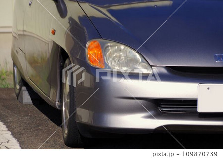 自動車イメージ ホンダ初代インサイトのフロントマスク 自動車イメージ ホンダ初代インサイトのフロントマスク 109870739