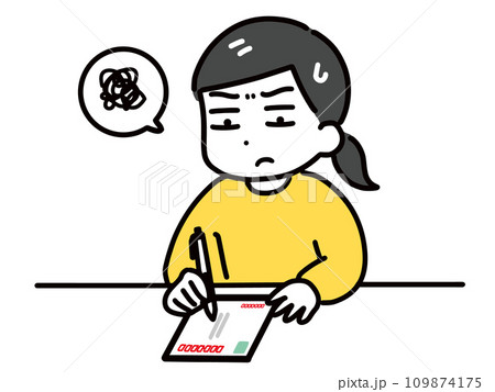 はがきを書くのが面倒な私服の女性 109874175