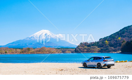 富士山(春・精進湖より) 富士山(春・精進湖より) 109875779