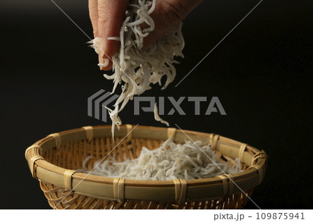 しらす　釜揚げ 109875941