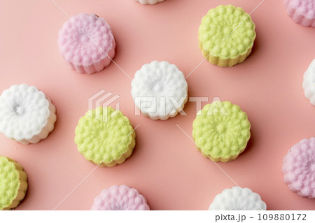 落雁　正月　初釜イメージ ピンク 109880172