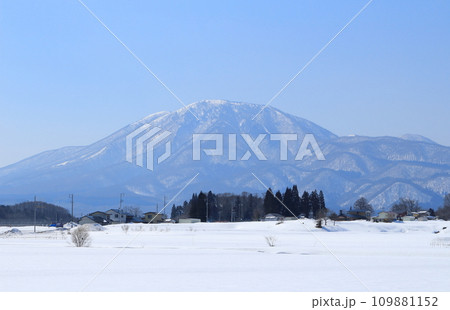 3月の北信五岳   信州の山々   冠雪の北信五岳 3月の北信五岳   信州の山々   冠雪の北信五岳 109881152