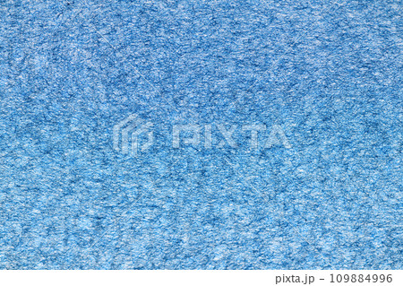 和紙を重ねてザラザラ感を強調した背景素材 109884996