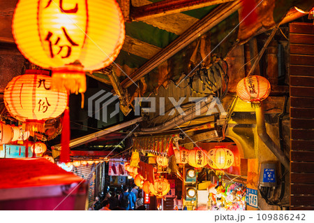 台湾 夜の九份 台湾 夜の九份 109886242