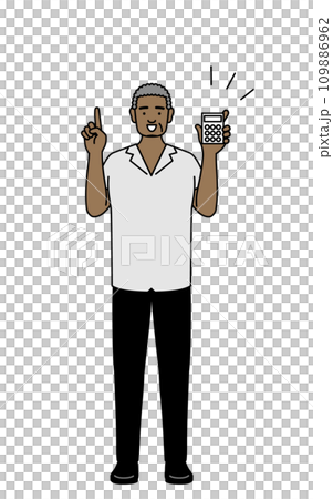 電卓を持って指さすアフリカ系シニア男性 109886962