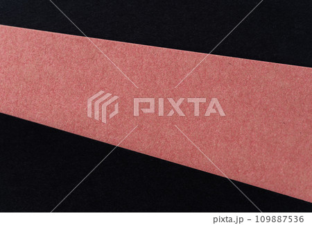 黒色と茶色 109887536