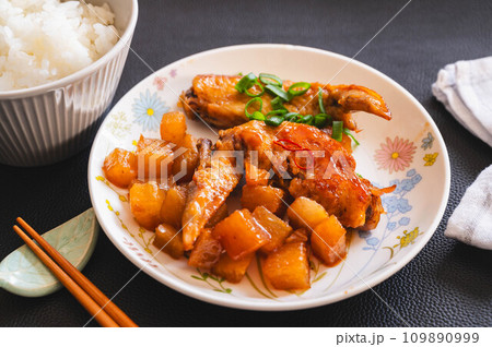 手羽大根の炒め煮 109890999