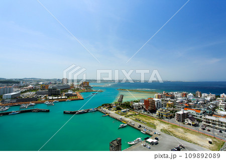 沖縄 北谷町 美浜アメリカンビレッジ周辺の風景 沖縄 北谷町 美浜アメリカンビレッジ周辺の風景 109892089