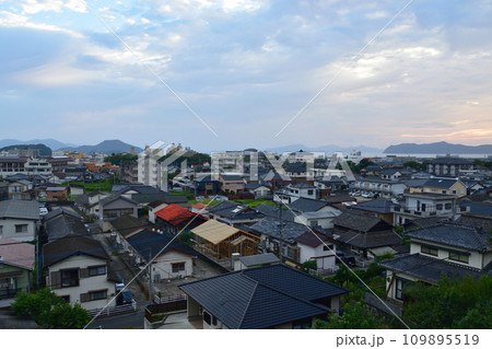 長崎県五島市の朝景色 長崎県五島市の朝景色 109895519