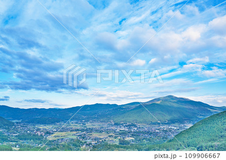 【狭霧台からの風景】 大分県由布市湯布院町川上 109906667