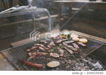 barbeque 109910580