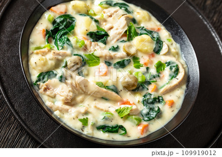 gnocchi zuppa toscana, italian creamy chicken soup gnocchi zuppa toscana, italian creamy chicken soup 109919012