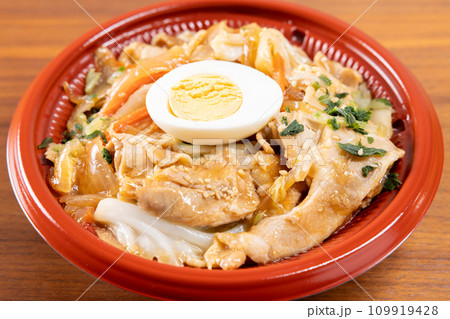 美味しい豚生姜焼き弁当 109919428