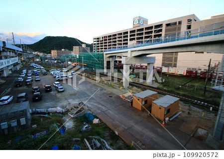 東北新幹線のボトルネック… 福島駅の平面交差を解消する建設中の『新幹線アプローチ線』 東北新幹線のボトルネック… 福島駅の平面交差を解消する建設中の『新幹線アプローチ線』 109920572