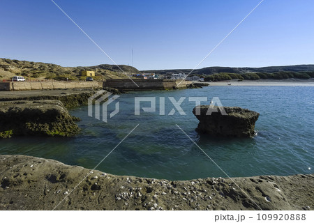 Coastal landscape with cliffs in Peninsula Valdes, World Heritage Site, Patagonia Argentina Coastal landscape with cliffs in Peninsula Valdes, World Heritage Site, Patagonia Argentina 109920888