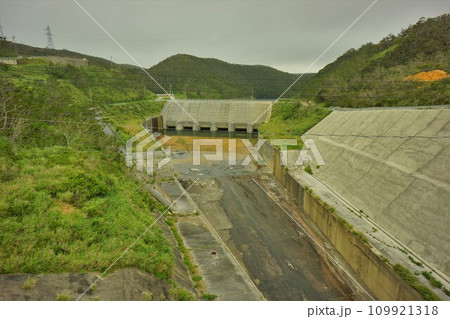 福地ダムの上流洪水吐 福地ダムの上流洪水吐 109921318