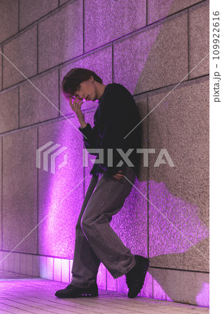 男性ポートレート　ストリートスナップ 109922616