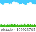 可愛い雲と空の背景素材 109923705