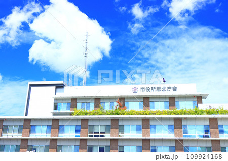 岐阜県多治見市、多治見市役所駅北庁舎の風景 109924168