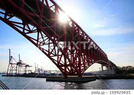 全長980m・中央径間510m!!日本最長のトラス橋… トラス構造が美しい『港大橋』 109929695